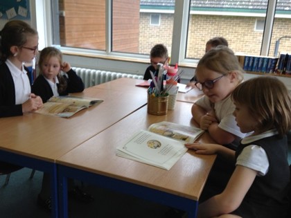 Year 4 T1 Darwin - Reading with Foundation