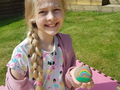 Ella and Holly have had lots of easter fun and chocolate! Yesterday they painted rocks for their friends which they left on their doorsteps.