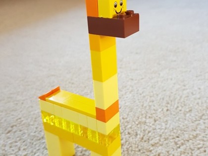 Holly from Dahl class had fun building a Lego giraffe, going on a 2D and 3D shape hunt, reading, drawing a story map, playing on Busythings and watching her phonics lesson online.
