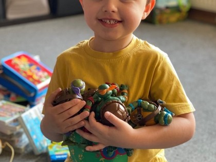 Tobias from Milne class celebrated his 5th Birthday today. His favourite present was his Ninja Turtles but he still managed to fit in some literacy.