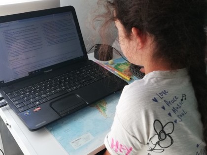 Pola from Darwin class has been doing her research of whom to write the letter to. She's chosen and wrote the letter to Ed Stafford, famous British explorer/adventurer, the first person who walked the whole lenght of the Amazon river.