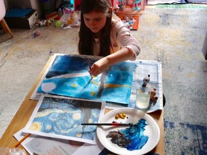 Sophia  from Peake class following themed learning, and mum's instructions, recreated Vincent Van Gogh's -The Starry Night painting. We also used objects to print, making a new version of Van Gogh painting - Flowers in a blue vase.