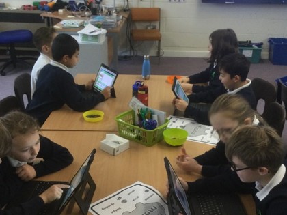 Term 3 Pankhurst Class - Enjoying some maths games on 'No Pens Day'